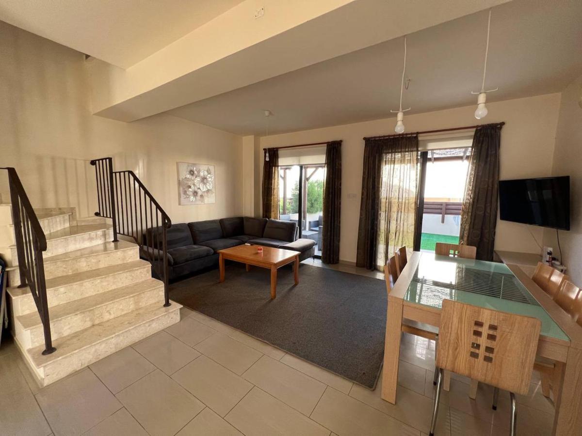Kapparis Town House Villa Paralimni Exteriör bild