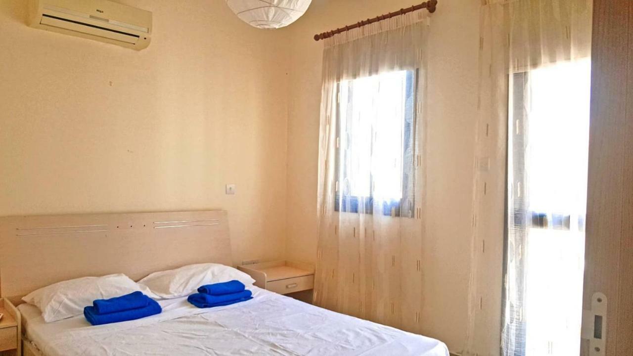 Kapparis Town House Villa Paralimni Exteriör bild
